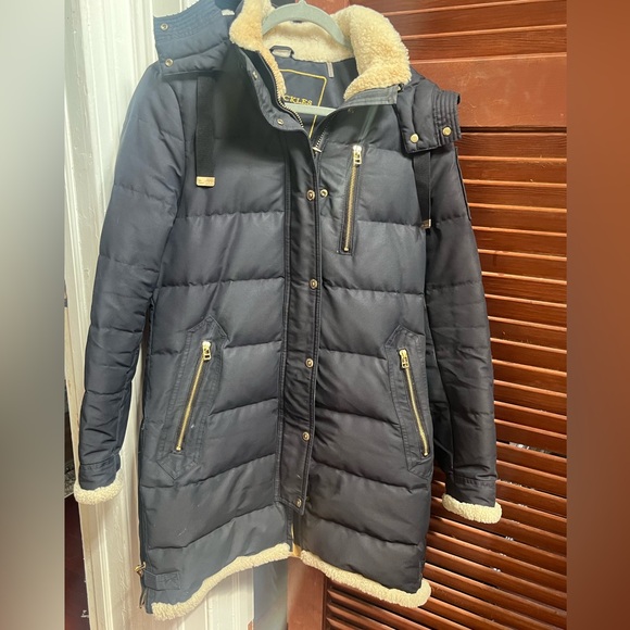 Authentic Moose Knuckles Coat Gold Collection Size M - Picture 6 of 7